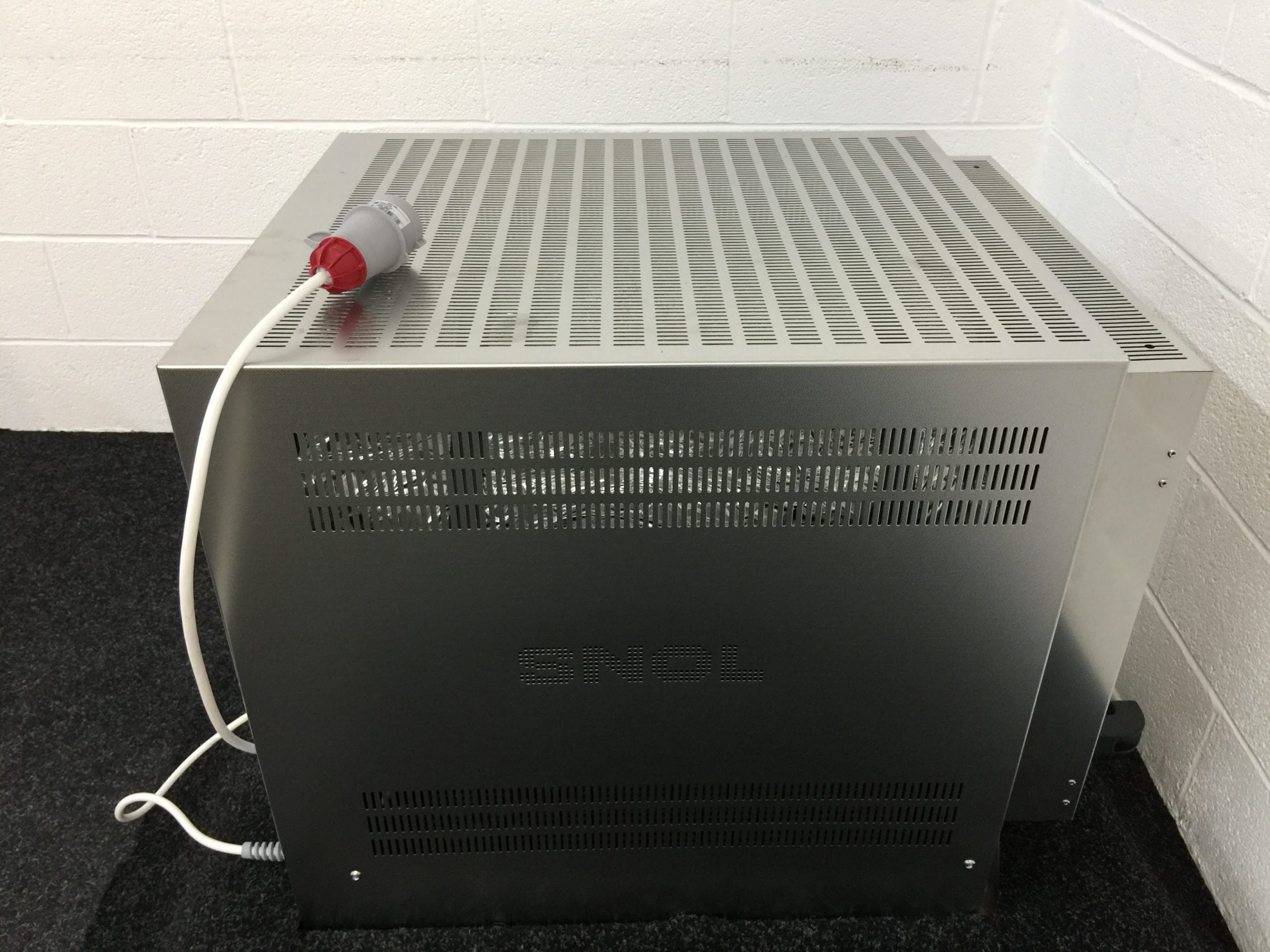 snol 39/1100 high temperature furnace – display model