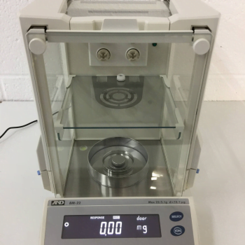 AD BM 22 Analytical Balance 1