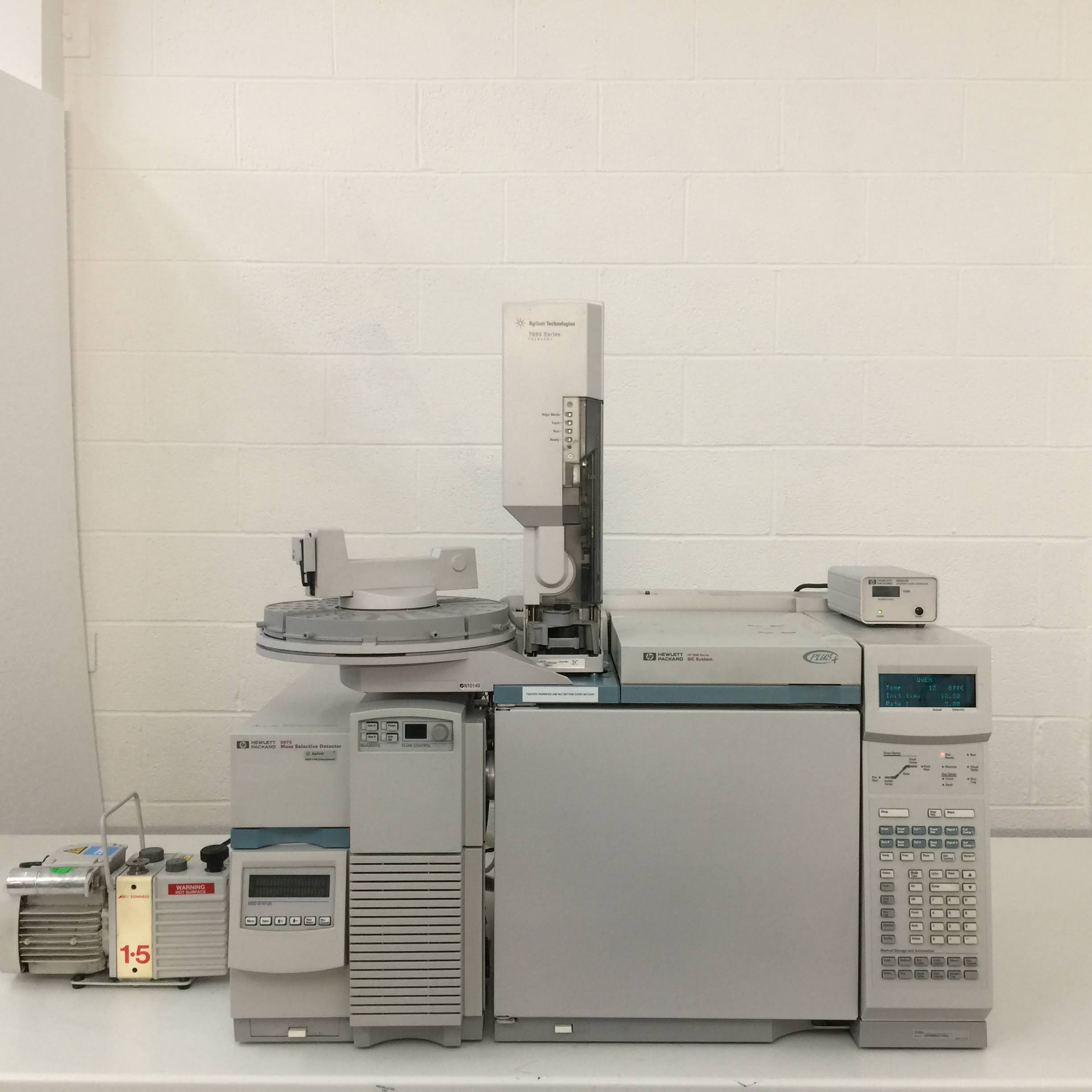 agilent hp 6890 series gas chromatograph system, 5973 mass selective detector and 7683 series injector