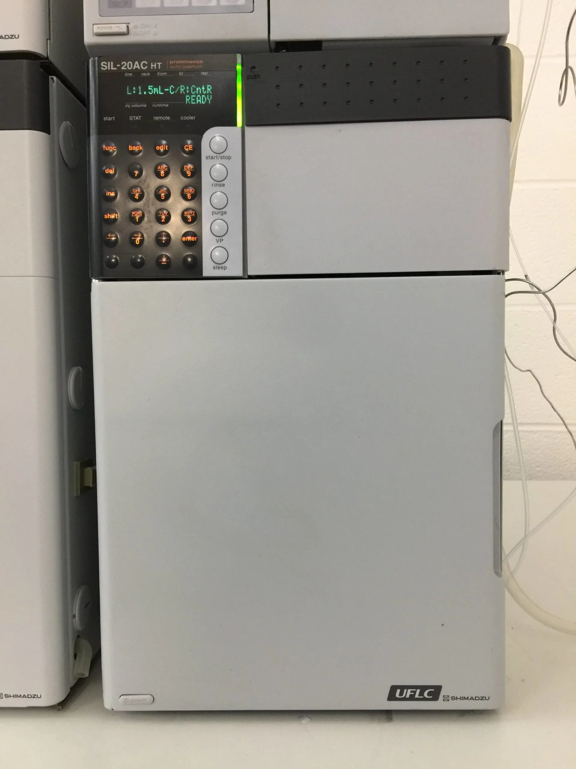shimadzu uflc hplc system