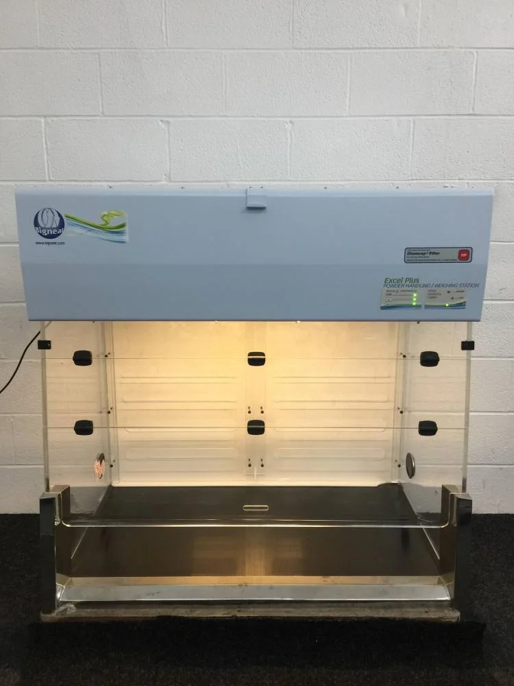 Bigneat Excel Plus Powder Handling Cabinet Manual
