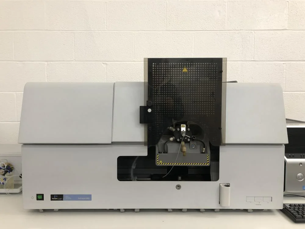 Perkin Elmer AAnalyst 800 4