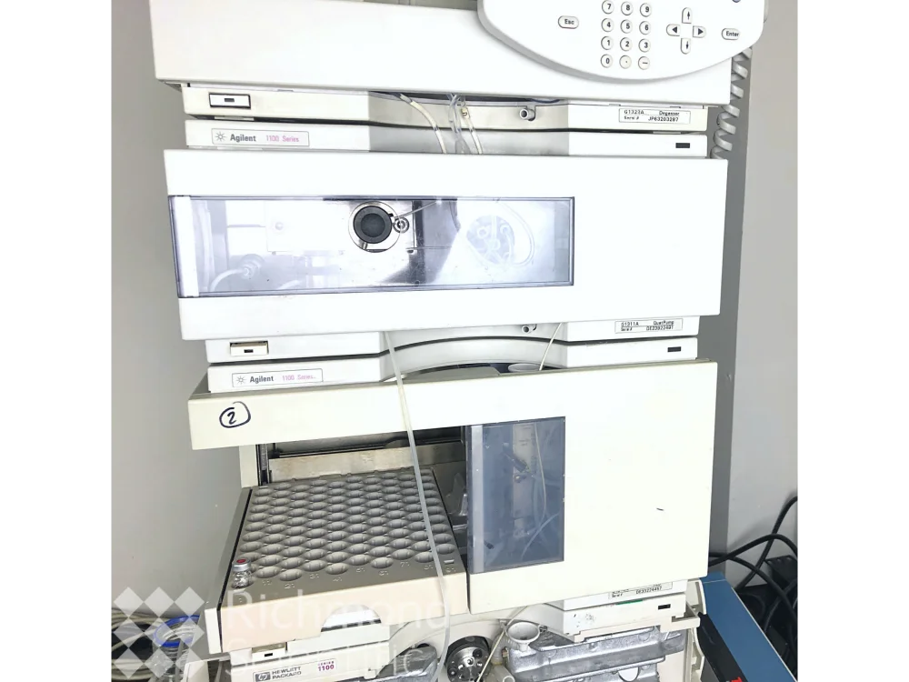 Agilent 1100 HPLC System 2 1
