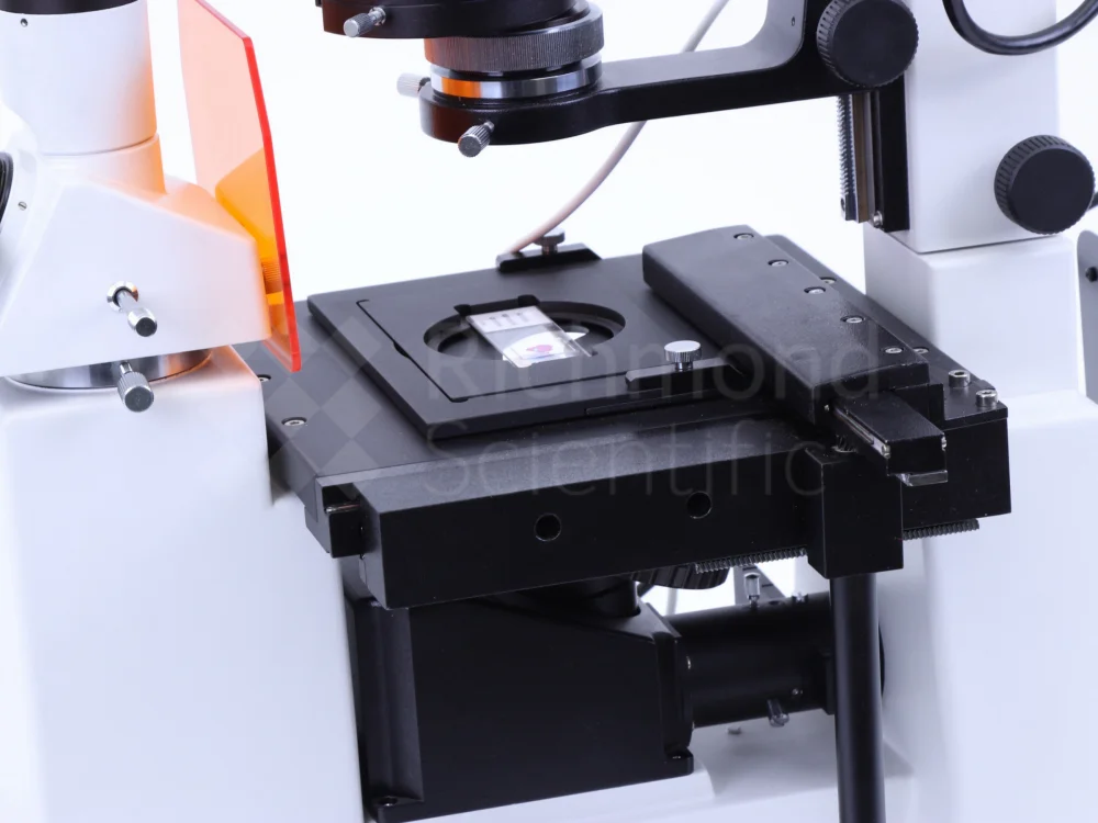 GX3001 Inverted Microscope with CoolLED 11 GX3001 Inverted Microscope with CoolLED 11