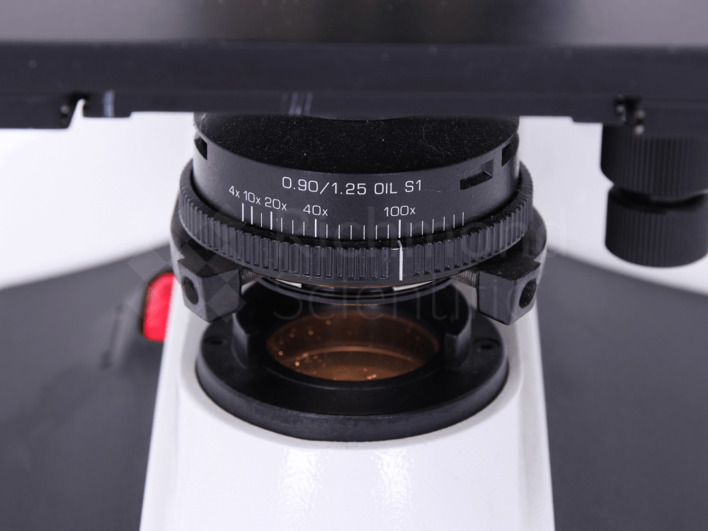 Leica DM E Microscope 4