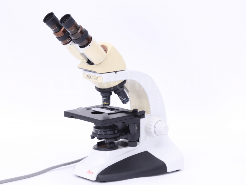 Leica DM E Microscope 5