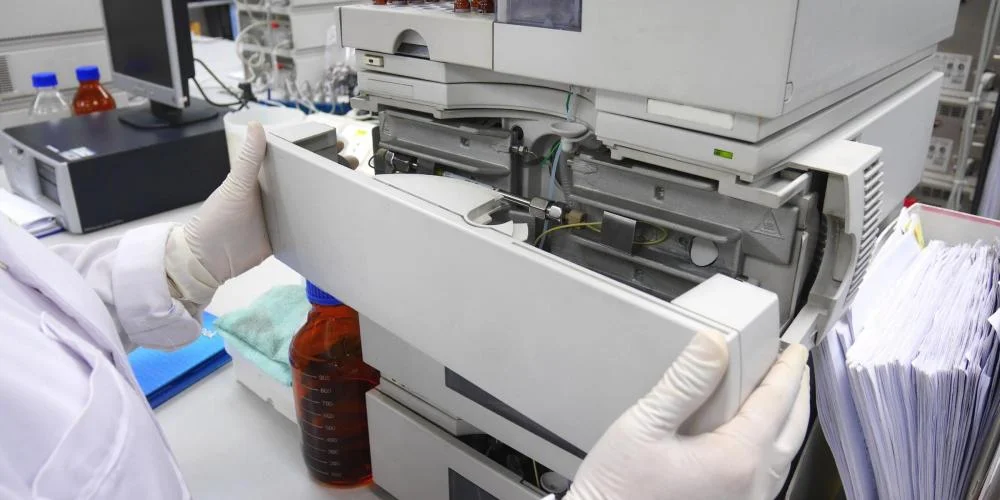 HPLC column oven
