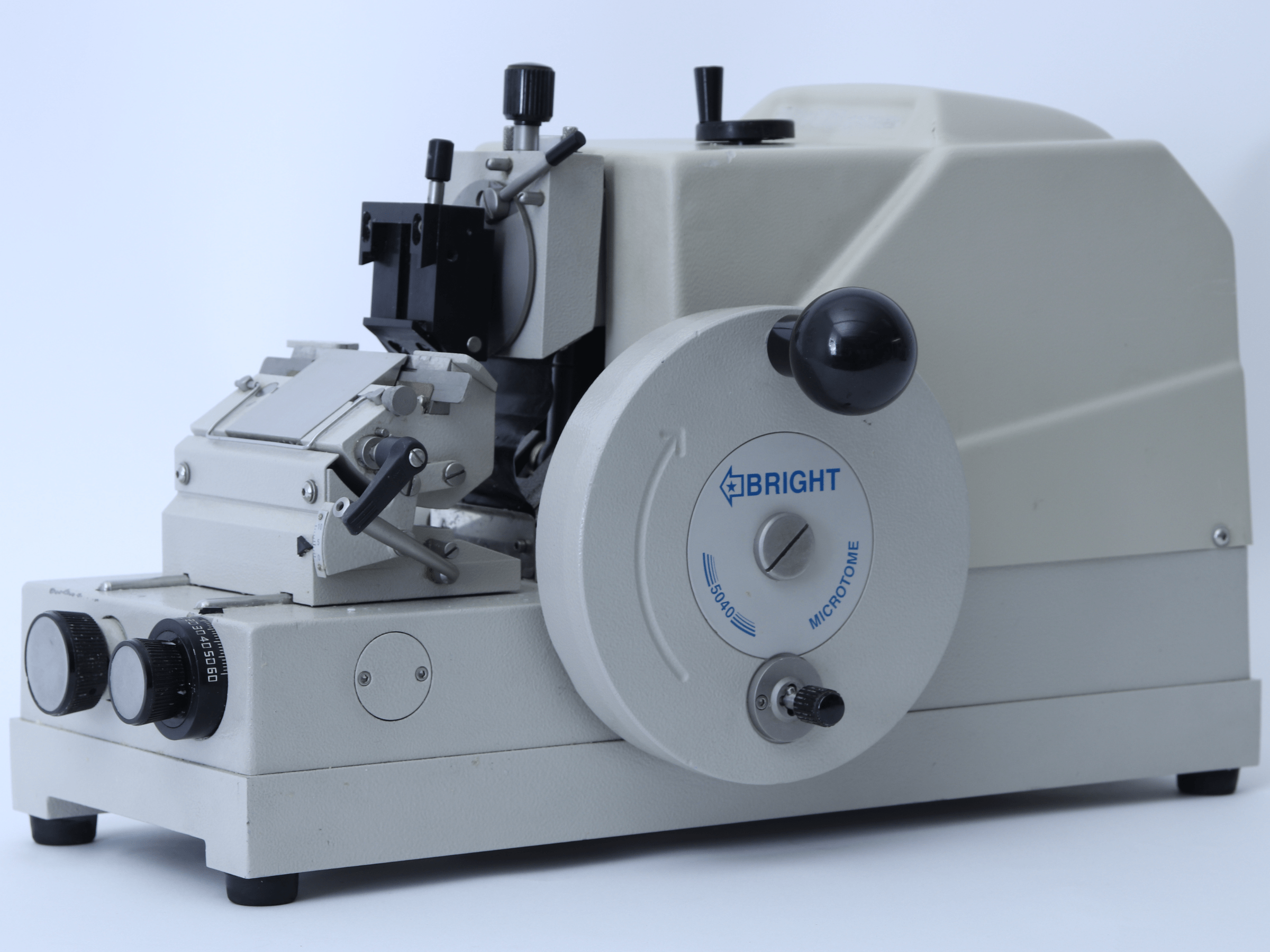 Bright Instruments 5040 Microtome