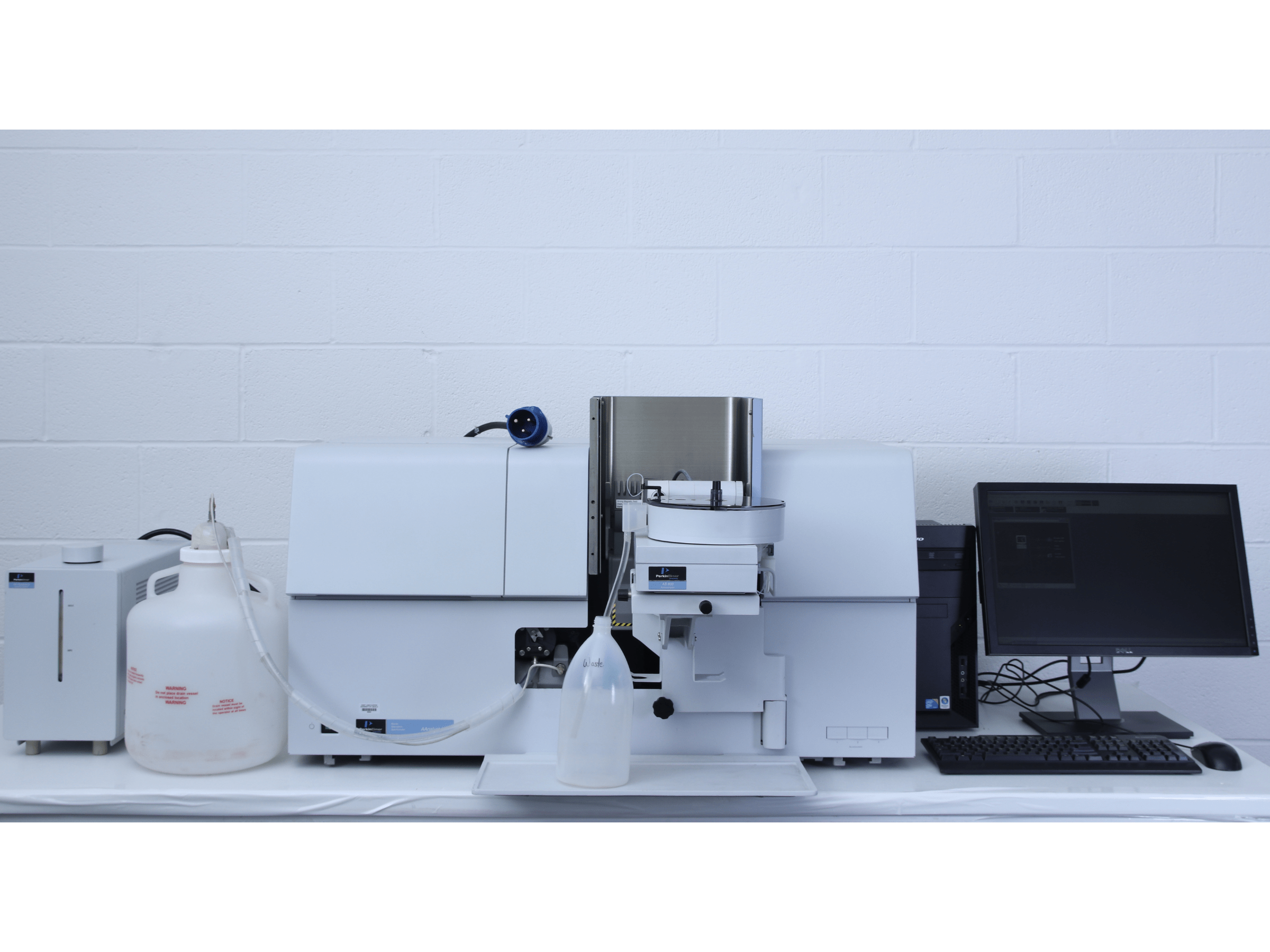 Perkin Elmer AAnalyst 800 with AS 800 Autosampler & AA Cooling System