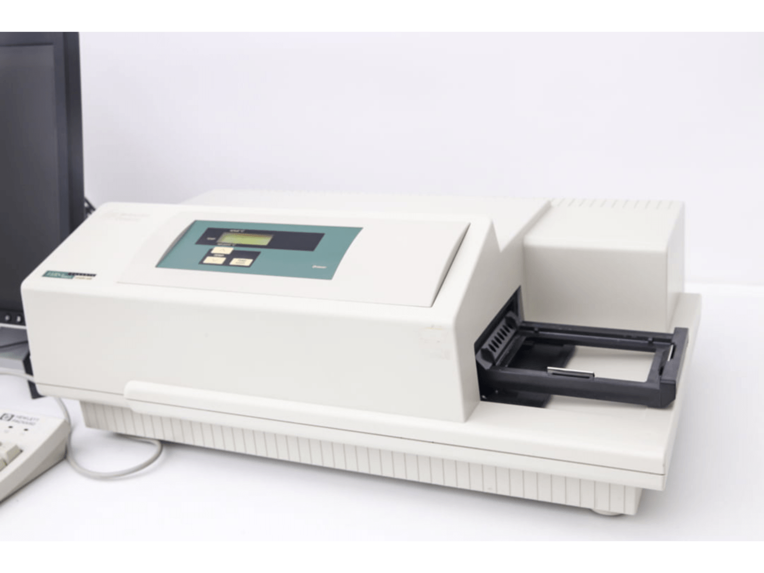 Molecular Devices Versamax Microplate Reader - Richmond Scientific