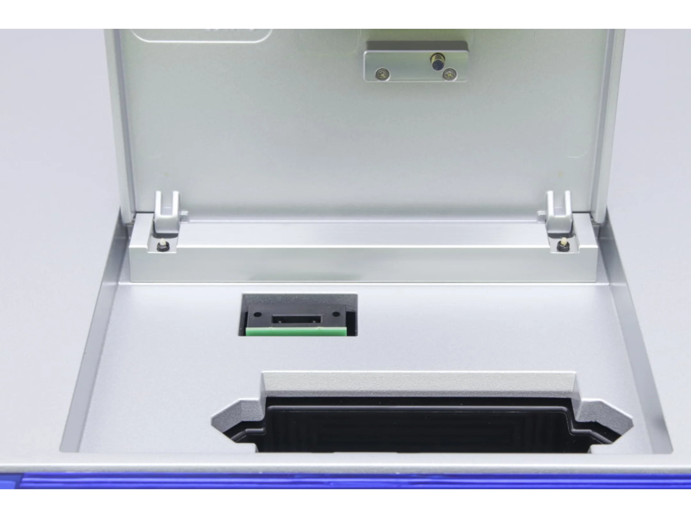 Qiagen Qiaxcel Advanced Capillary Electrophoresis (7)