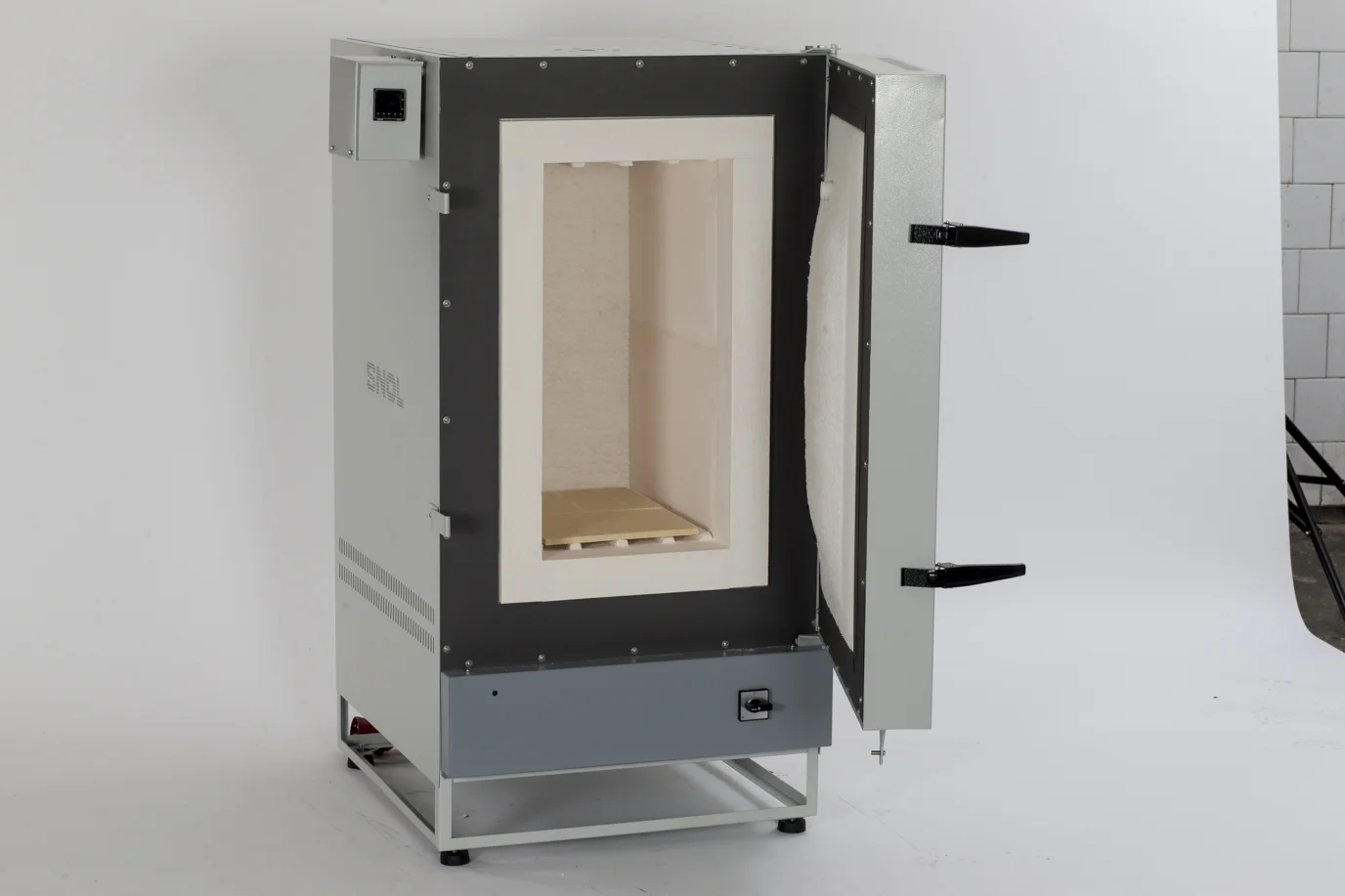 Snol 80-1100 LSF01 Chamber Furnace