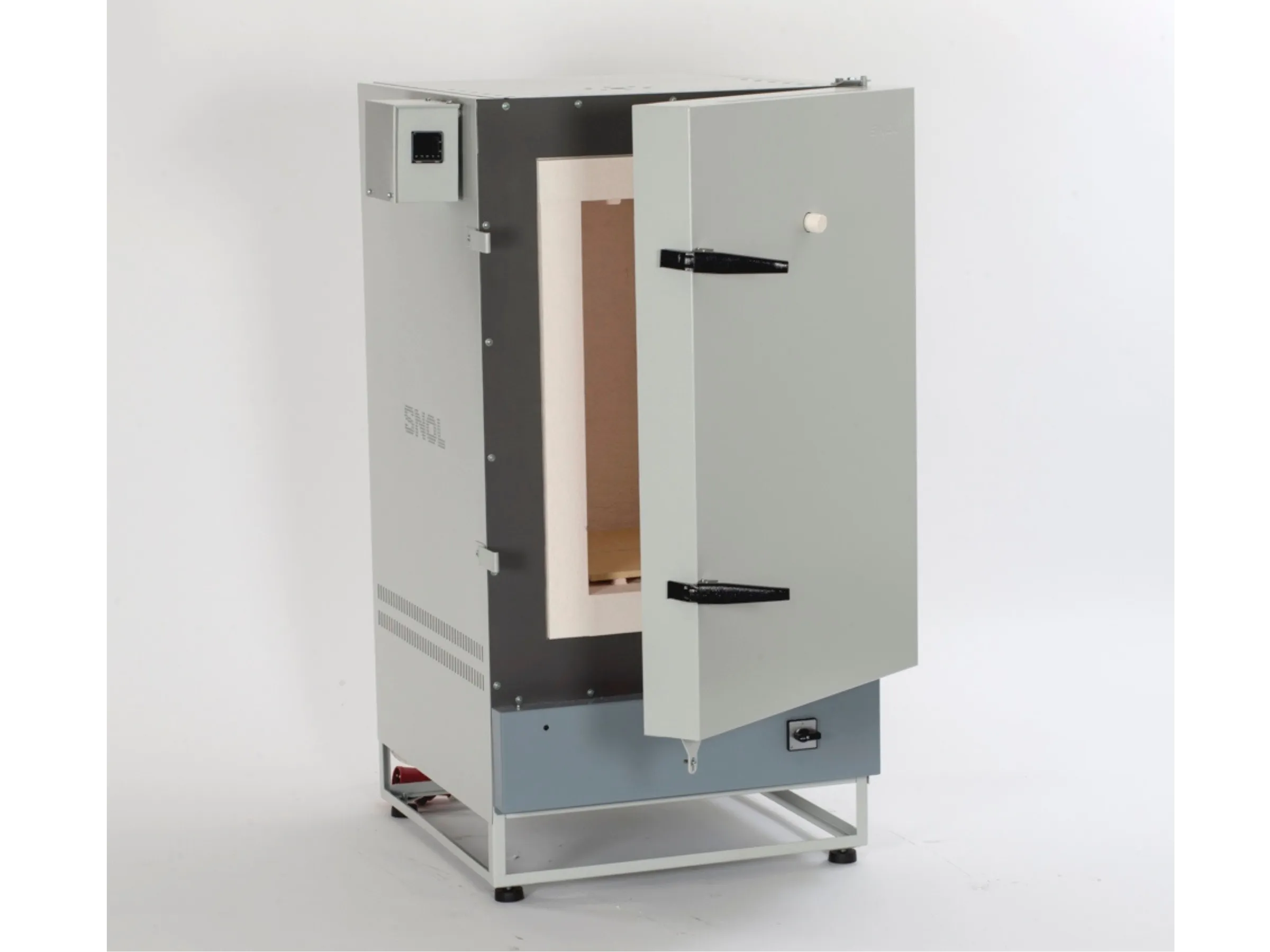 3 Snol 80/1100 LSF01 Chamber Furnace