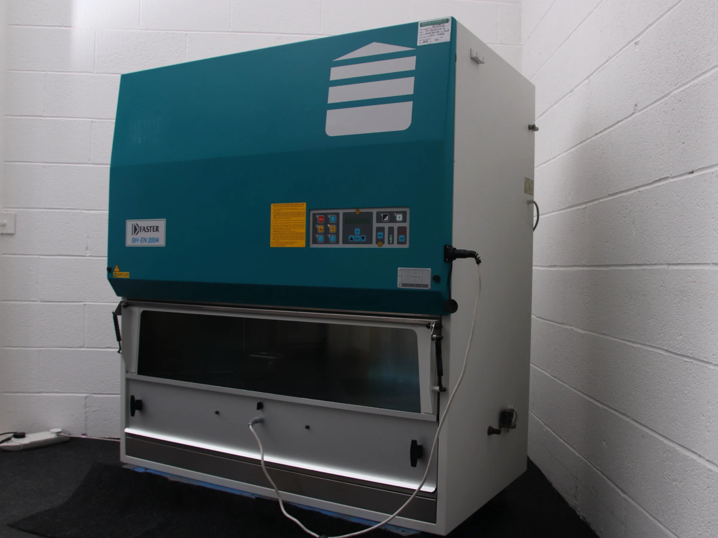 Faster BH-En2004-D Safety Cabinet (12)