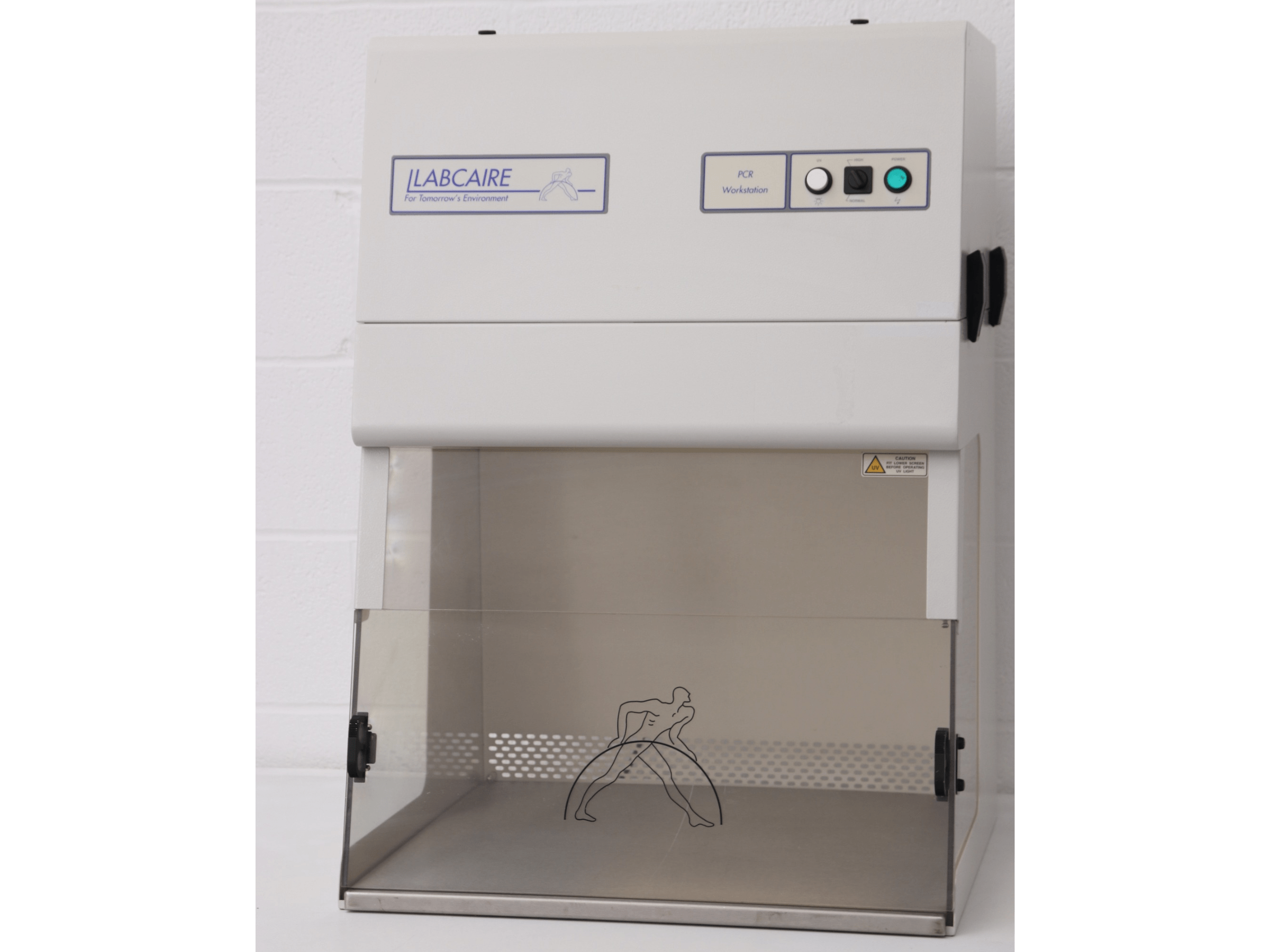 Labcaire PCR 6 Vertical Laminar Airflow Cabinet - Richmond Scientific