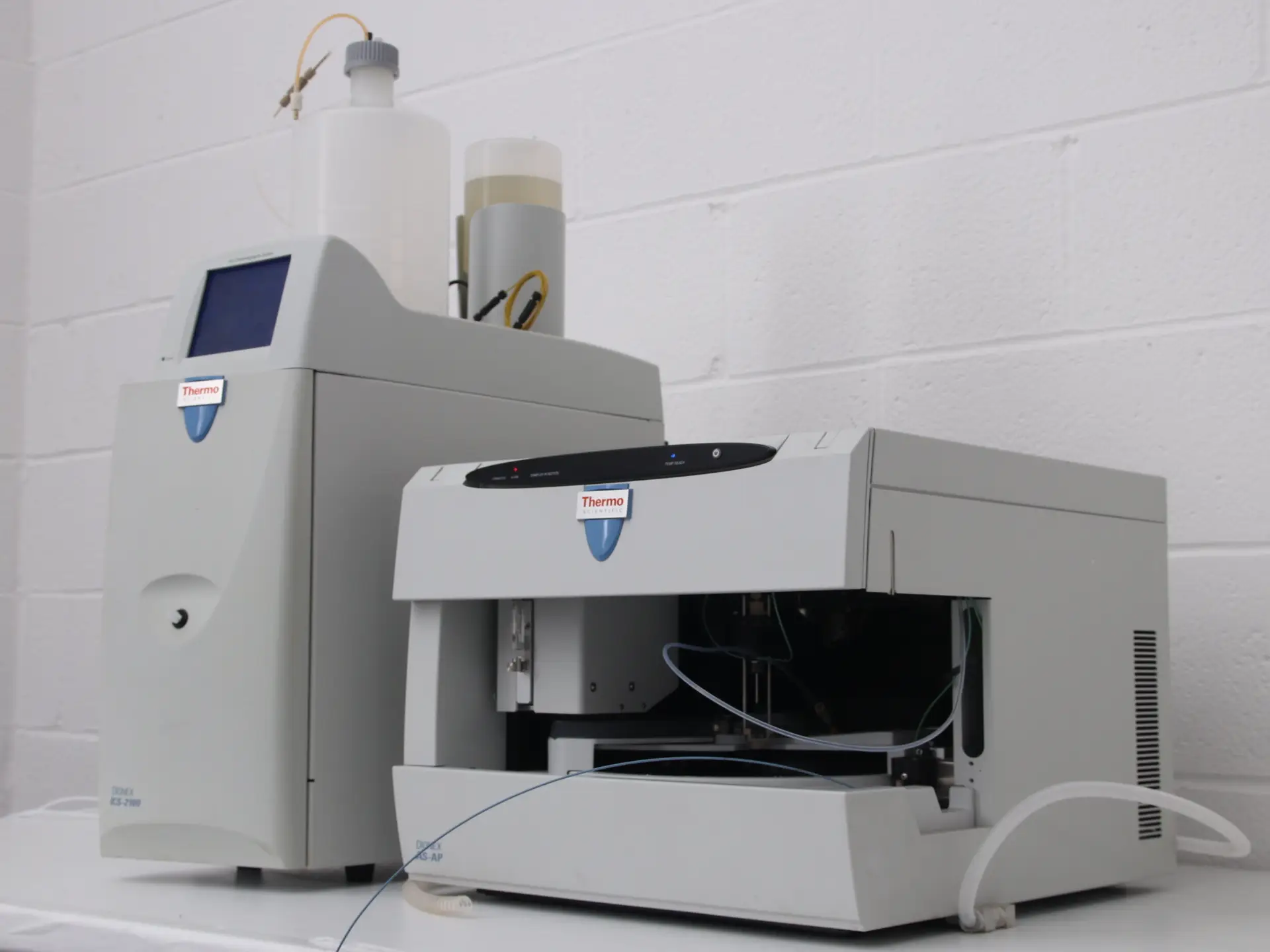 Thermo Dionex ICS-2100 with AS-AP (7)