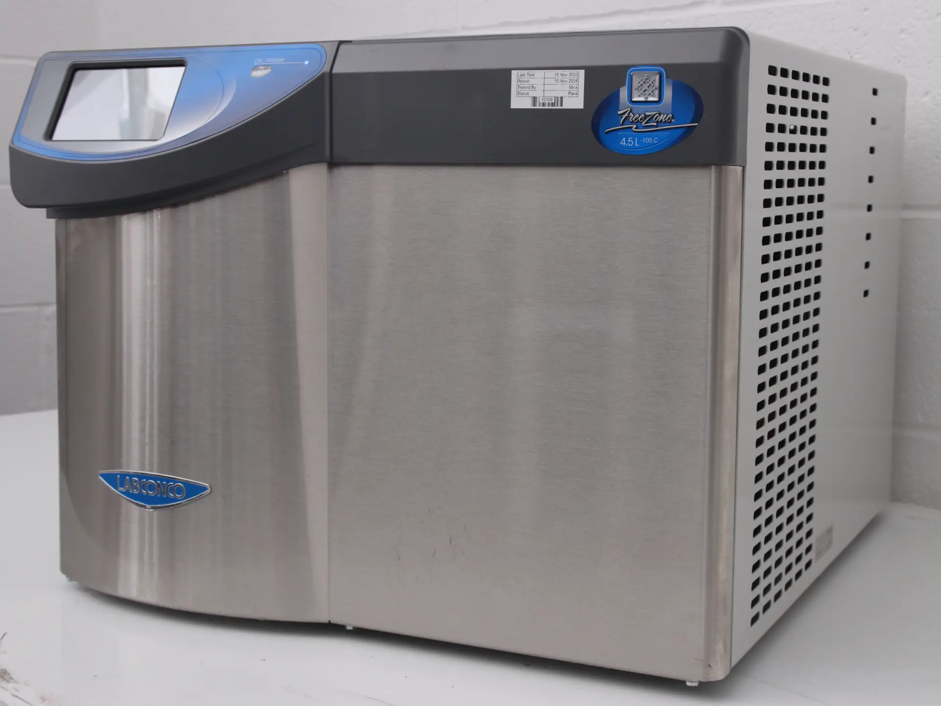 Labconco FreeZone Freeze Dryer | 4.5L - Richmond Scientific