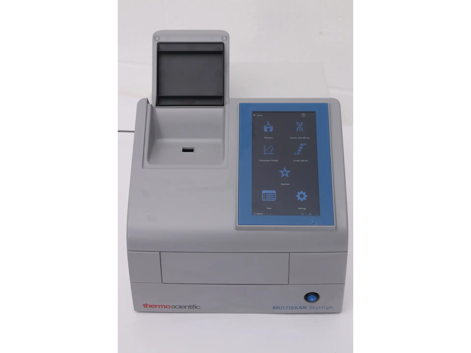 Thermo Scientific 1550 Multiscan Sky High (13) Thermo Scientific Multiskan SkyHigh Microplate Reader