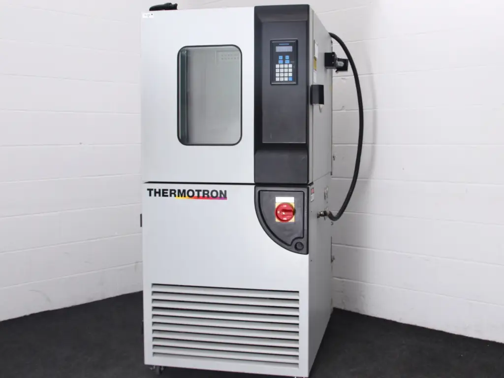 Thermotron SM-8 Environmental Chamber Manual