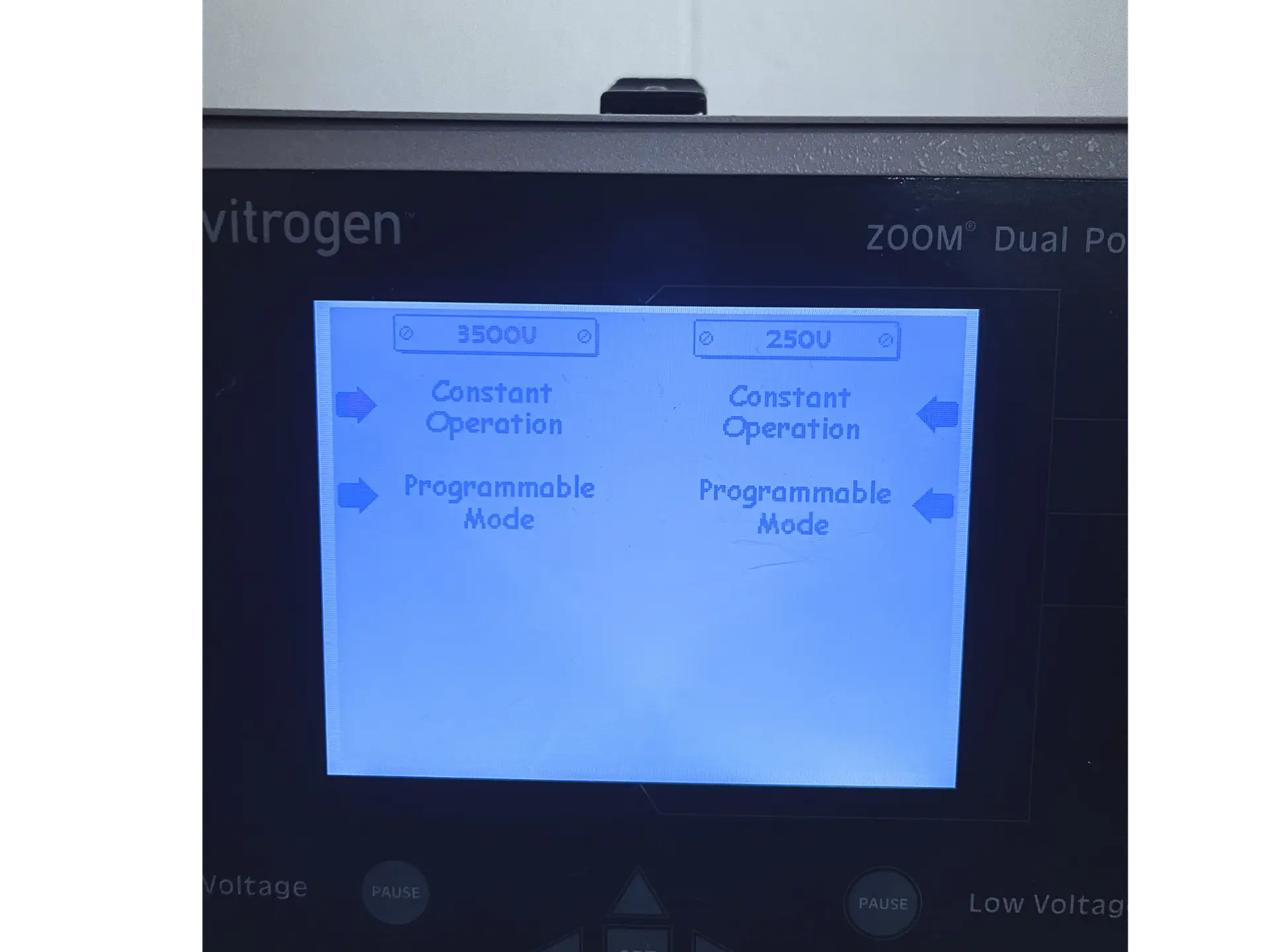 Invitrogen Dual Power Supply - 6179 (7)