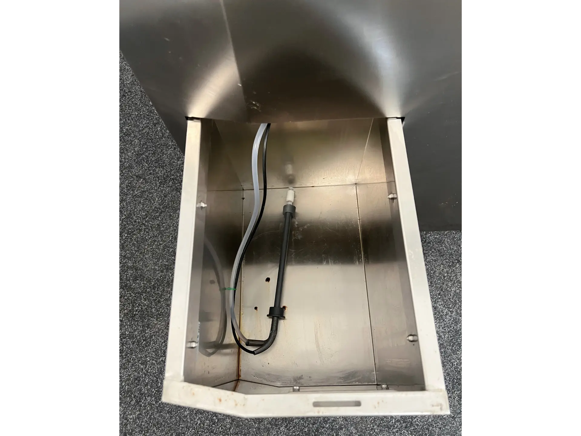 5 Dekomed Deko D32 C Washer/Disinfector