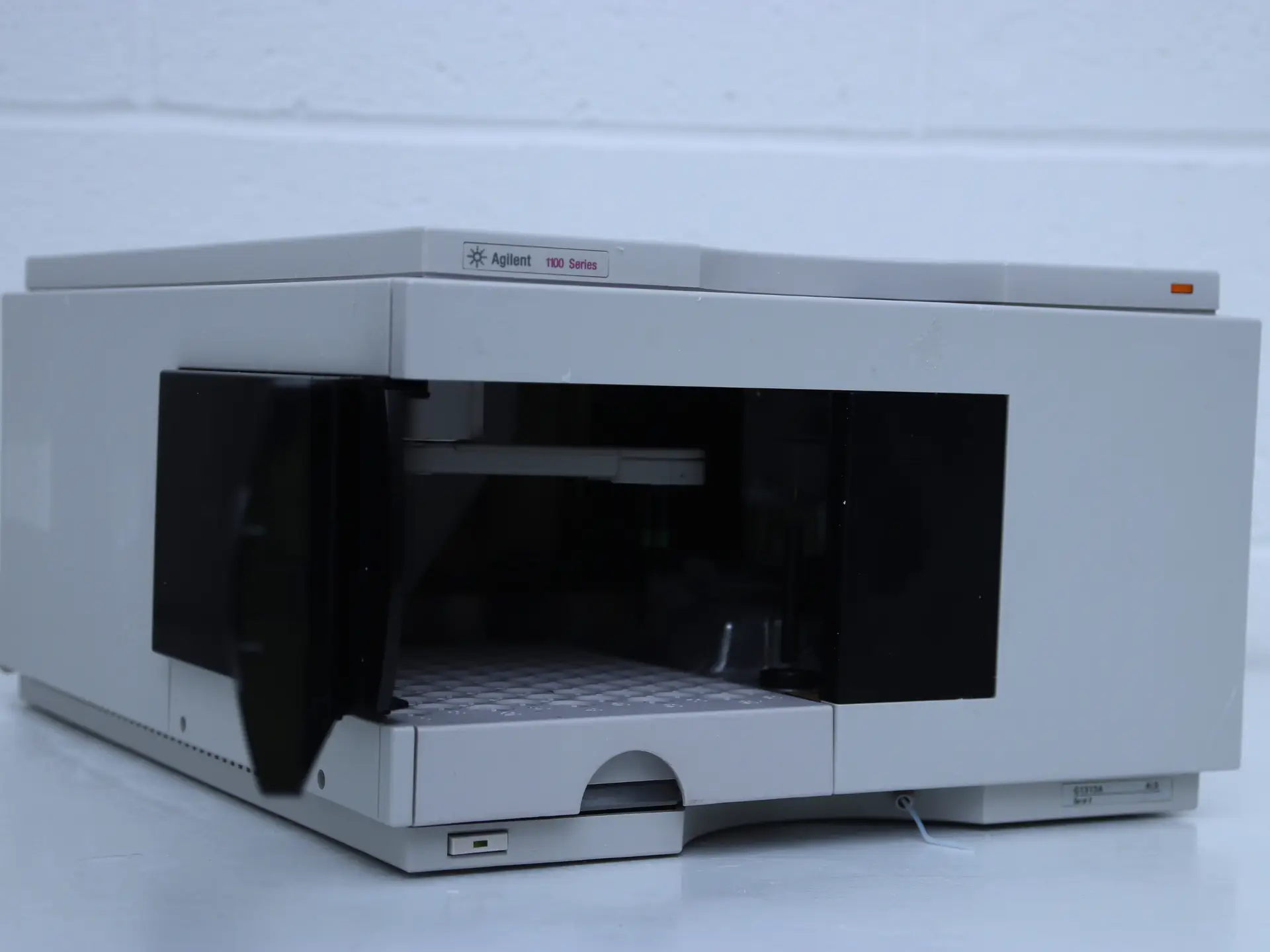 Agilent G1313A ALS - DE11115403 (4)