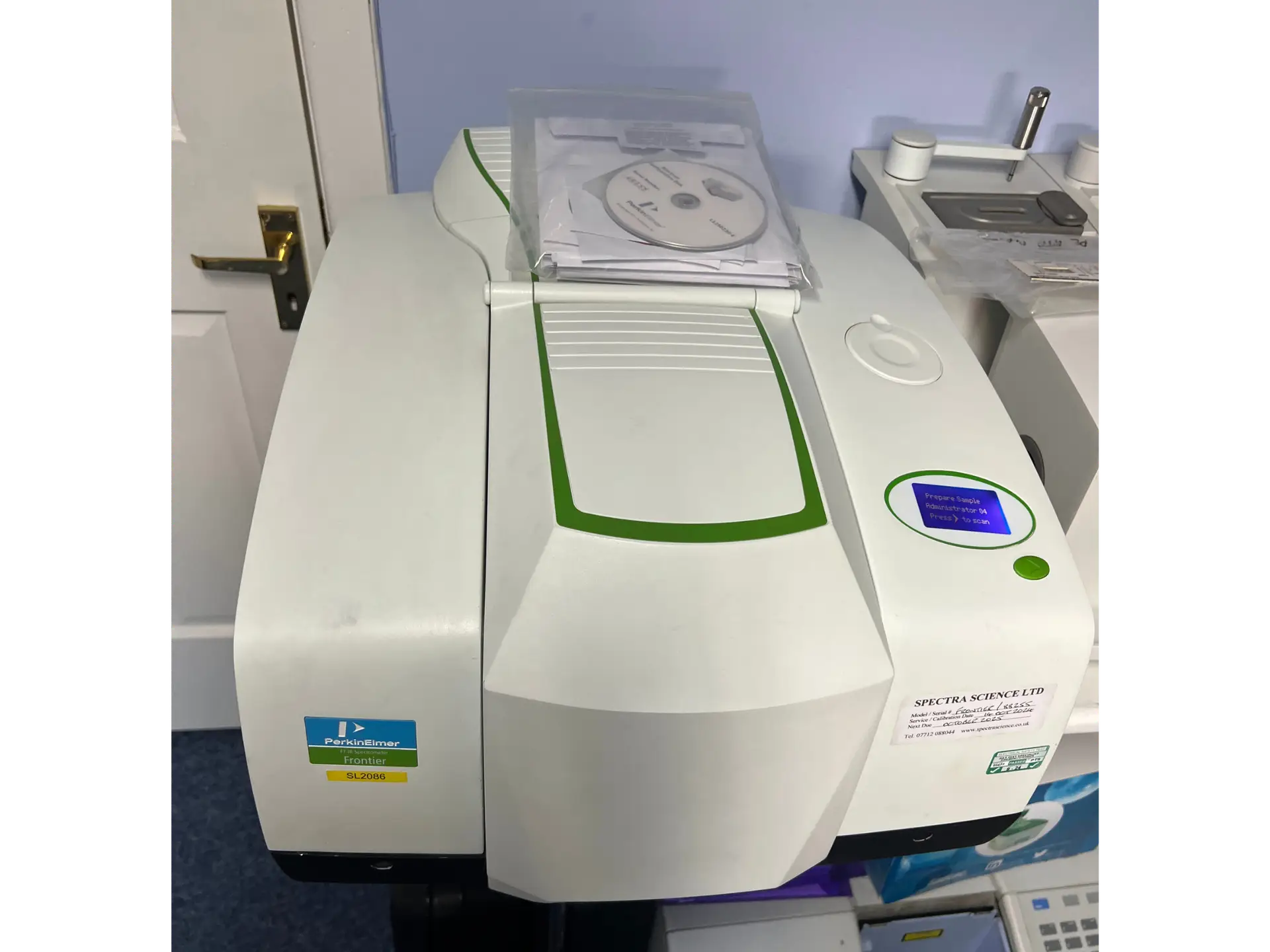 Perkin-Elmer-Frontier-FT-IR-Spectrometer