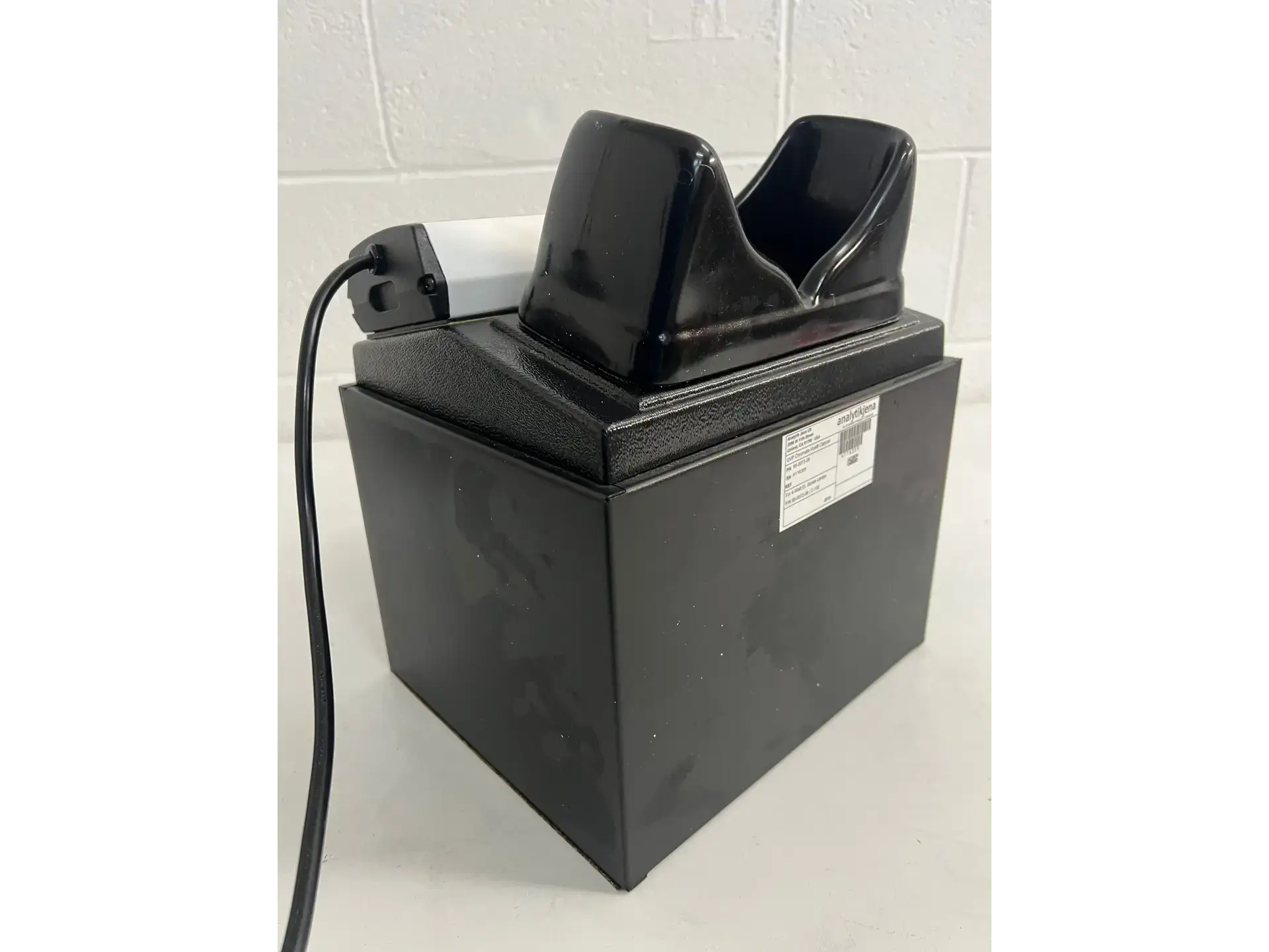 Analytik Jena Mini UVP Chromato-Vue Cabinet C-10E4