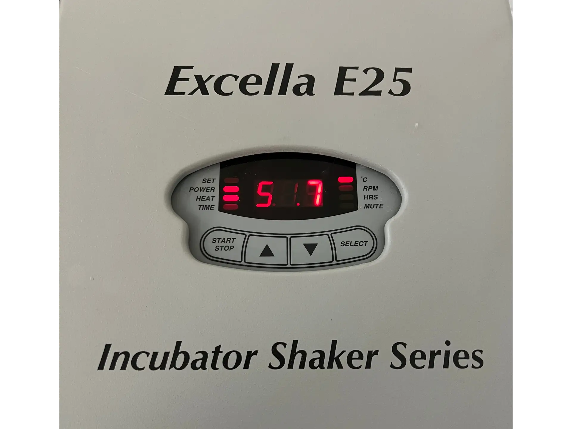 New Brunswick Excella 25 Incubating Shaker - SE25CN300268 (12)