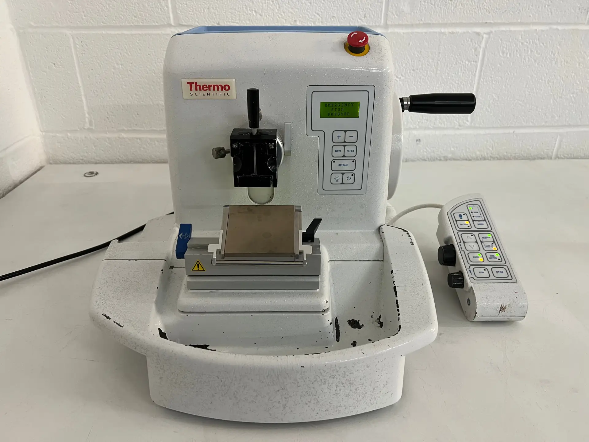 Thermo Shandon Finesse ME+ Microtome