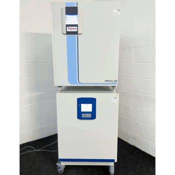 Fisherbrand CO2 incubator and Thermo Heracell 150i (15)