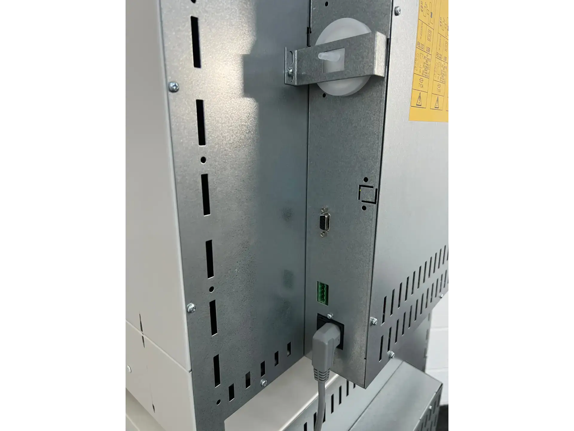 Fisherbrand Stacked CO2 Incubators - 42673201 - 42673200 (2)