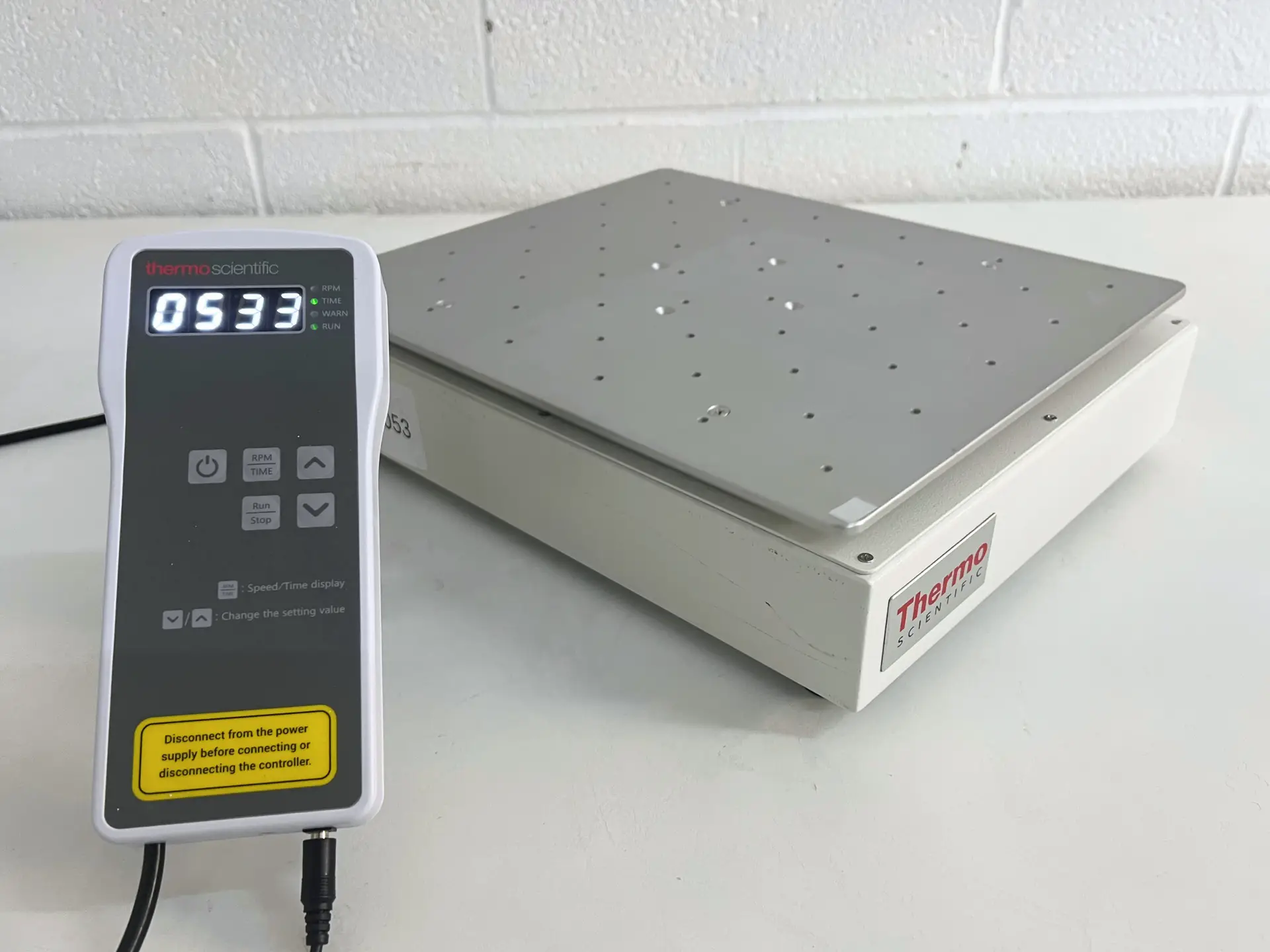 Thermo MaxQ 2000 CO2 Plus Orbital Shaker - Richmond Scientific