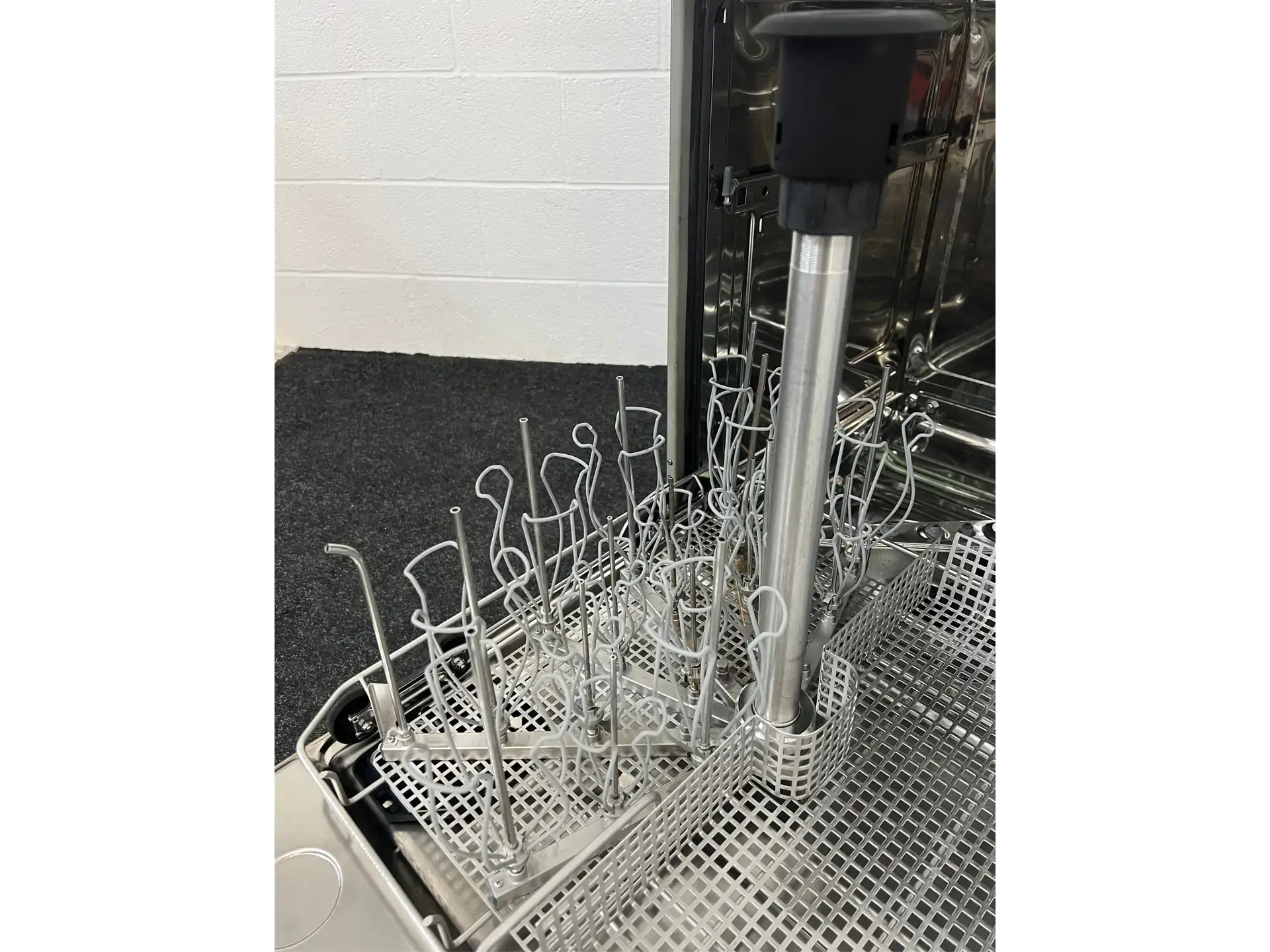 Miele G7883 Lab Washer - Richmond Scientific