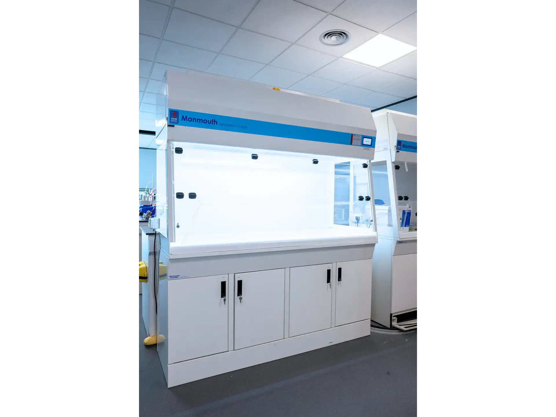 Monmouth CT1800 Filtration Fume Cupboard