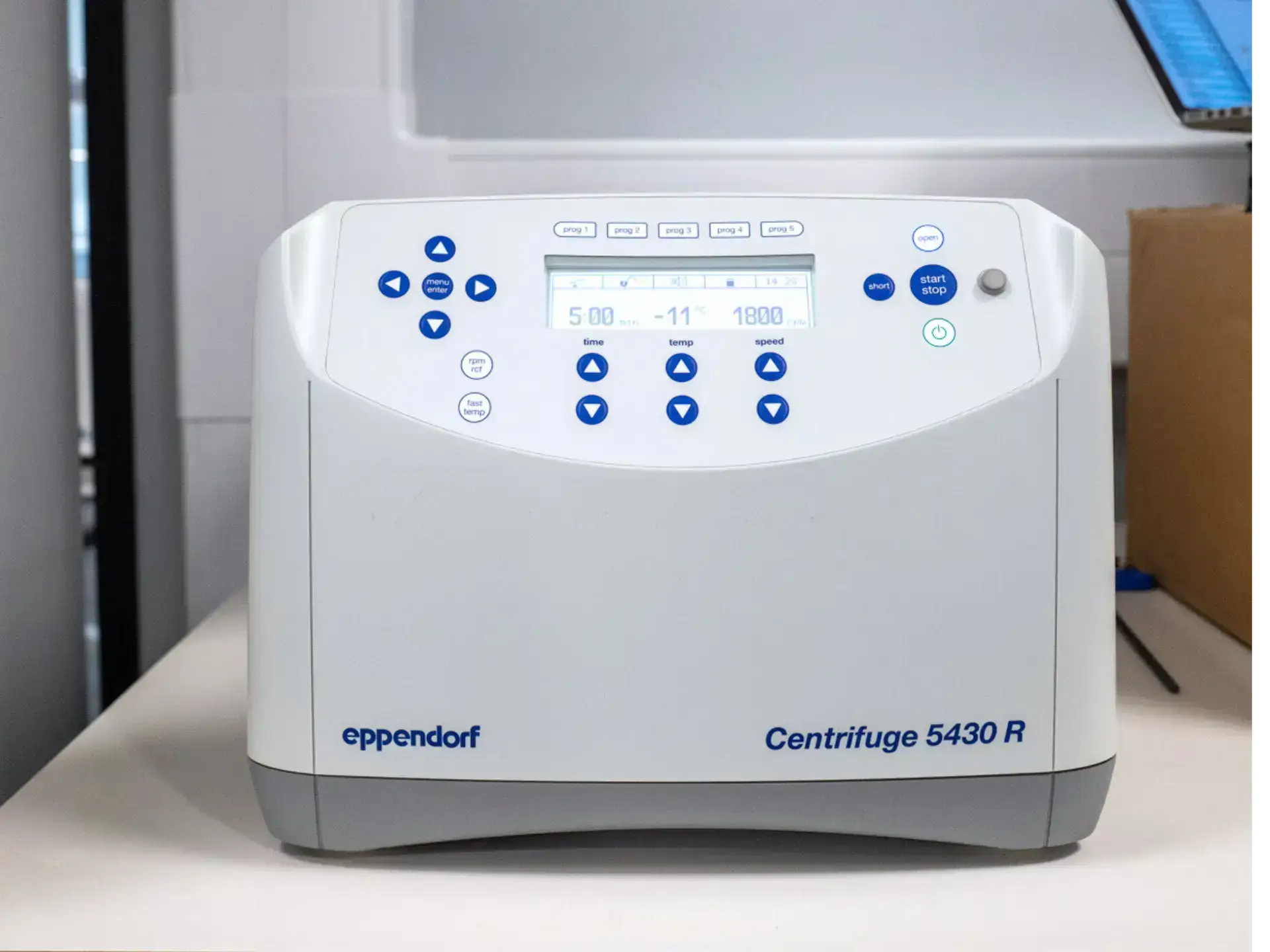 Eppendorf 5430R Centrifuge
