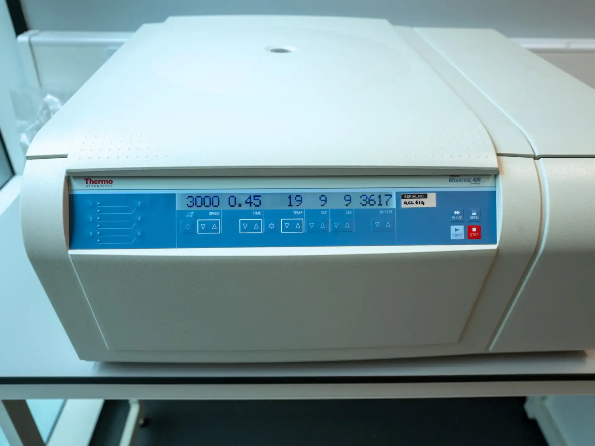 Thermo Scientific Megafuge 40R Refrigerated Centrifuge