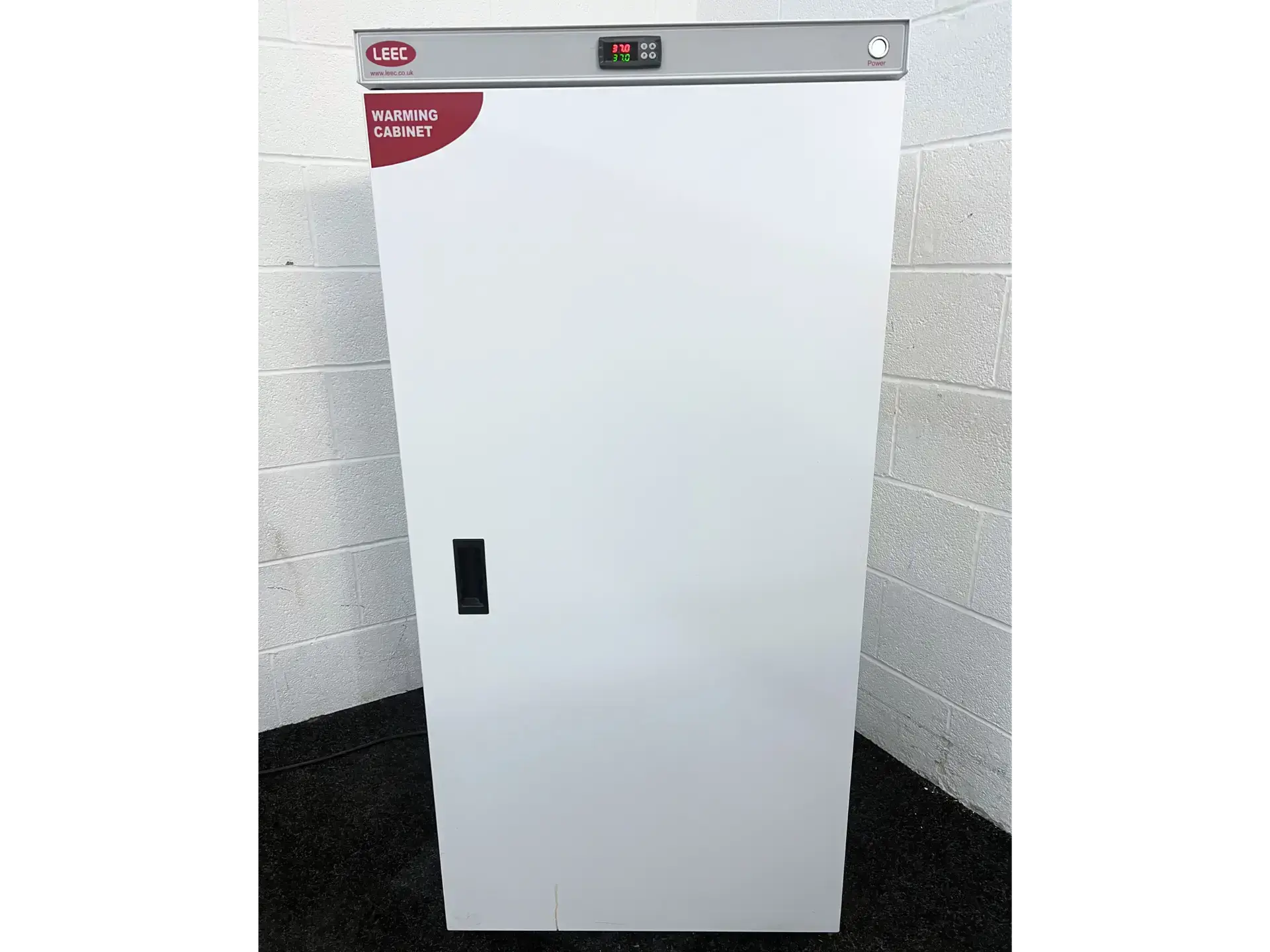 LEEC C330 Warming Cabinet