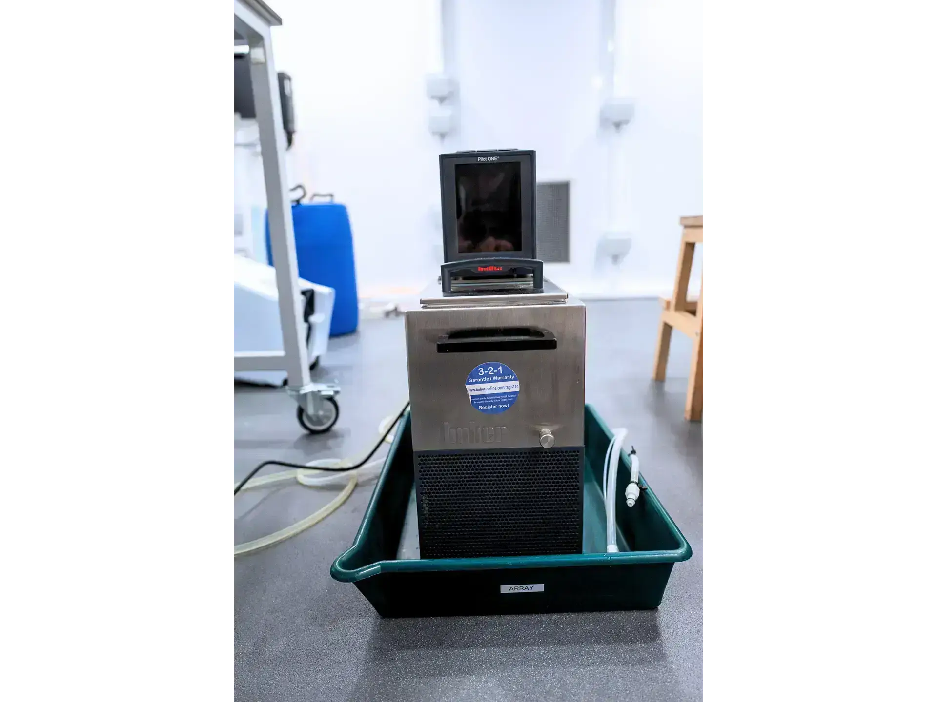 2 Huber CC-K6 with Pilot One Temperature Control Unit