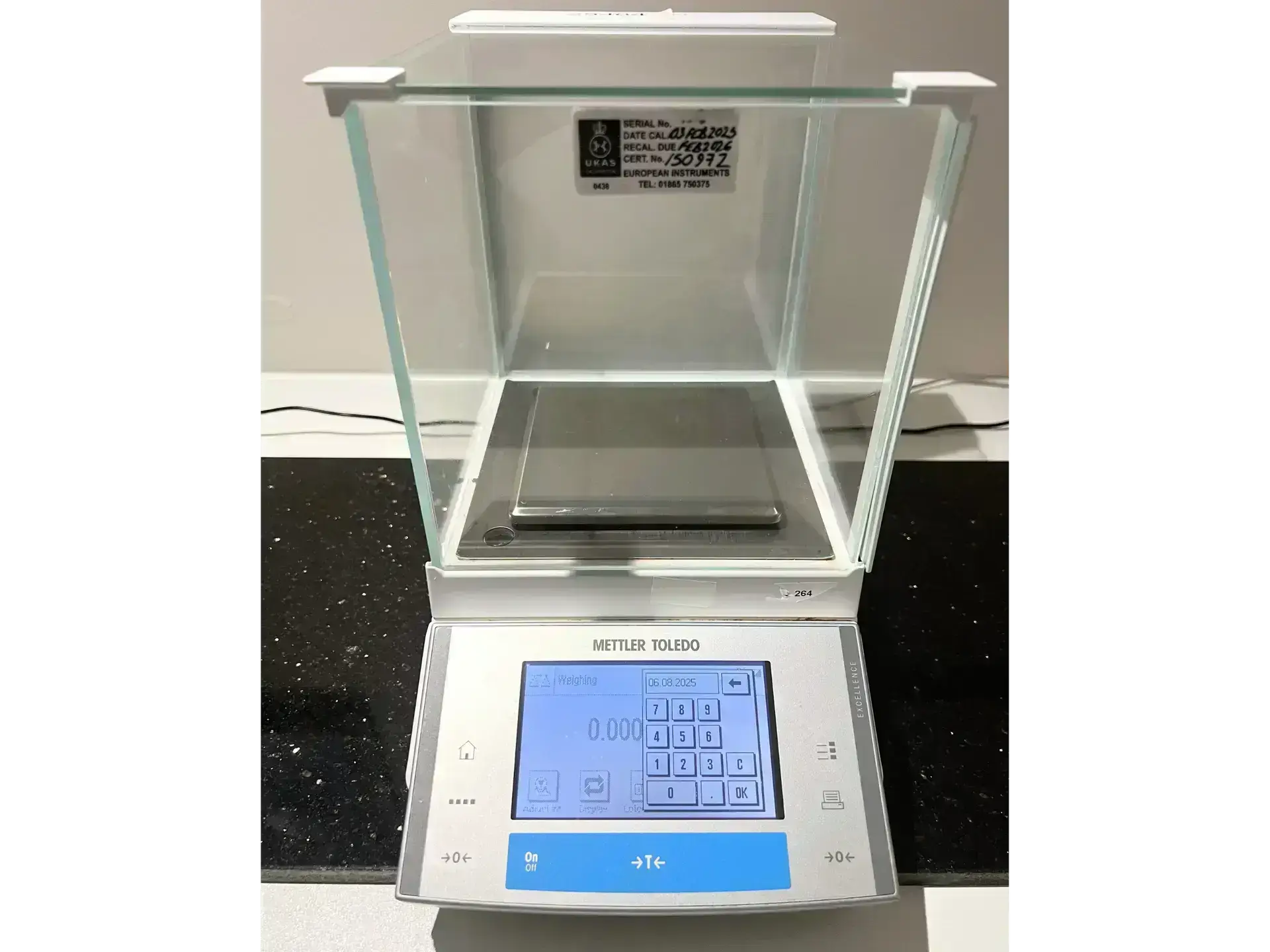 Mettler Toledo XA503S Precision Balance