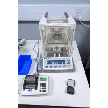 A&D BM-22 Dual Capacity Micro Balance