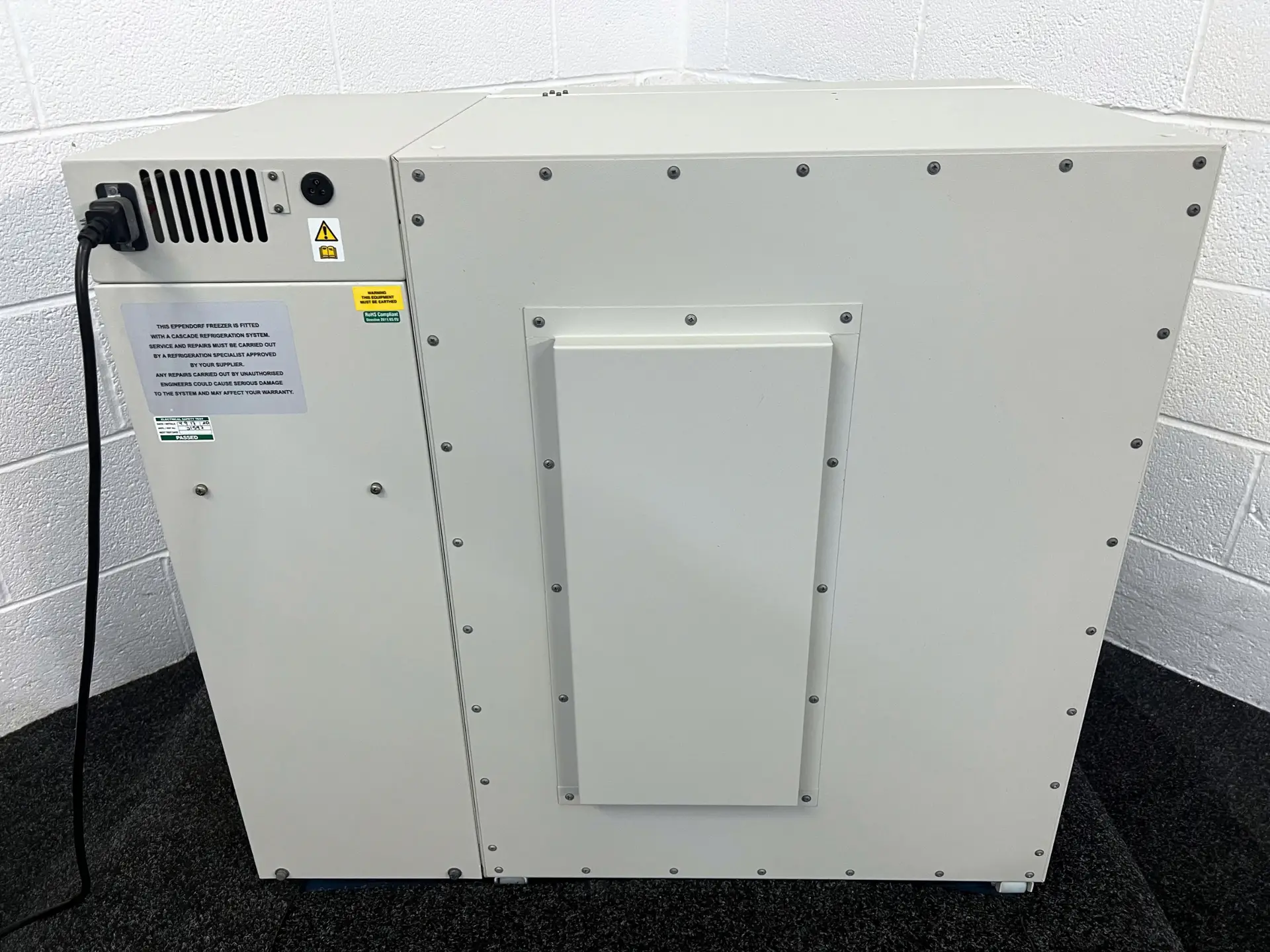 11 New Brunswick Innova U101 ULT Freezer