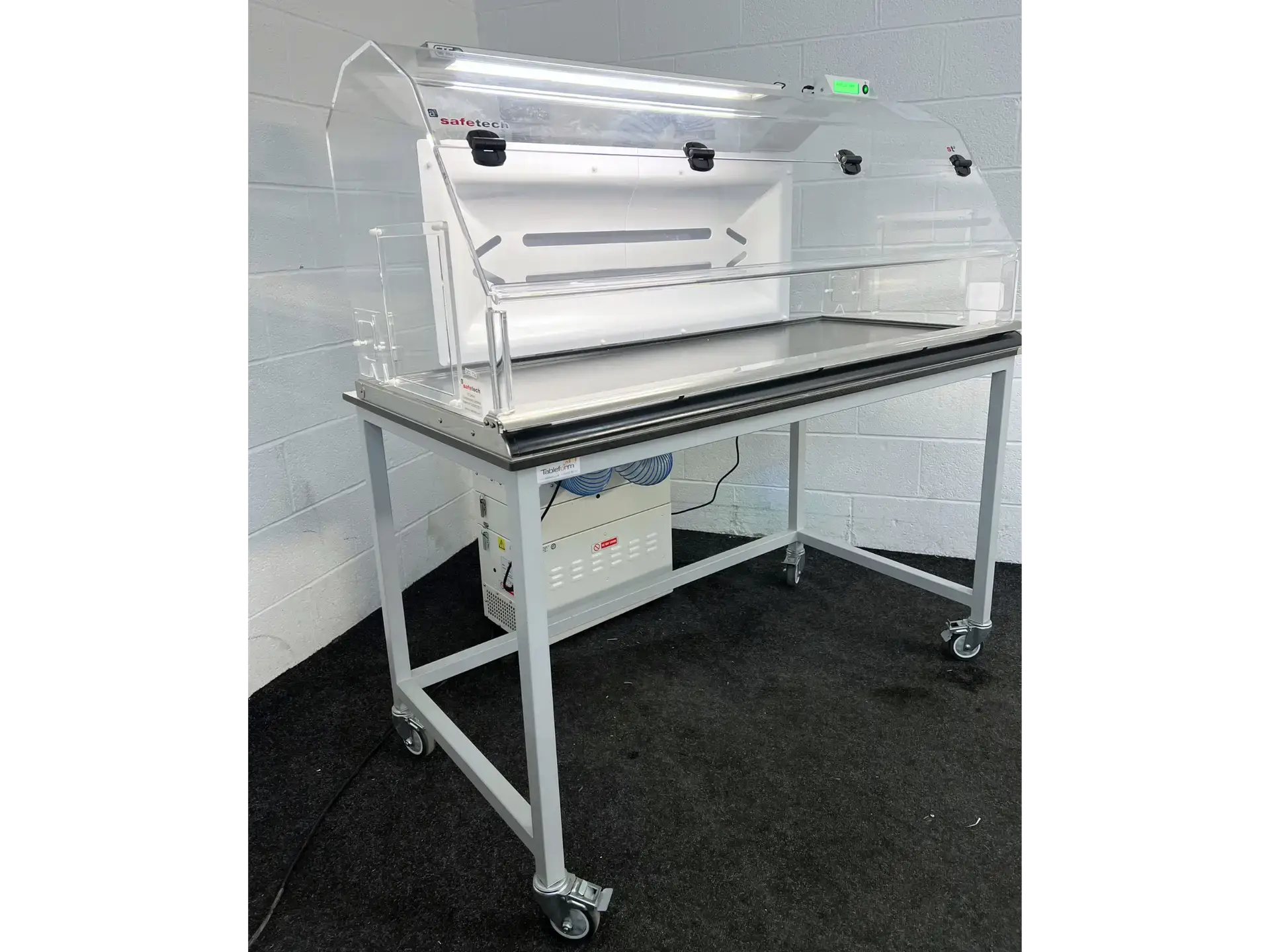 Safetech ST-Alarm-V2R Safety Weighing Cabinet With CTS 600 Fan Safetech ST-Alarm-V2R Safety Weighing Cabinet With CTS 600 Fan