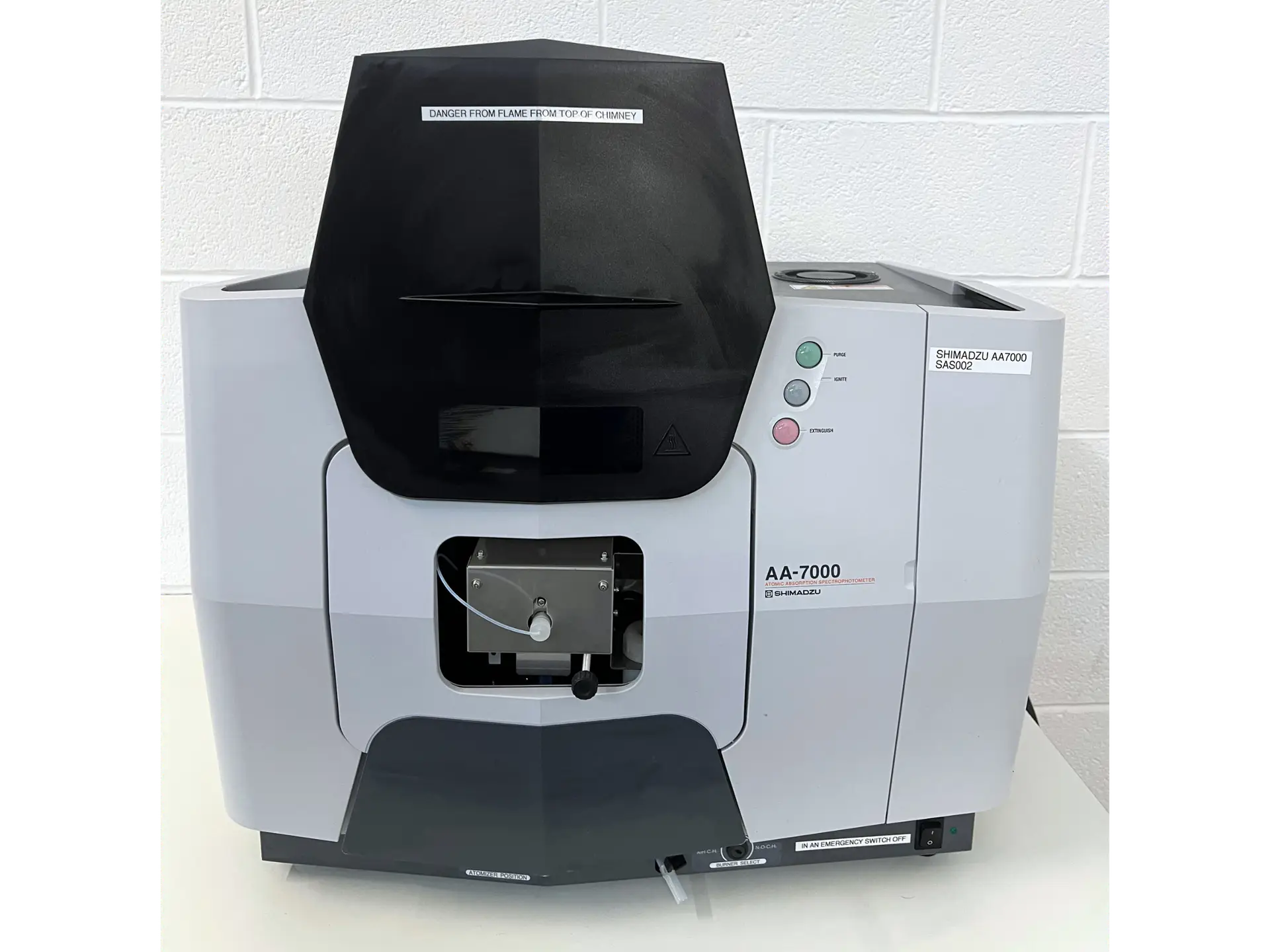 Shimadzu AA-7000 Atomic Absorption Spectrometer