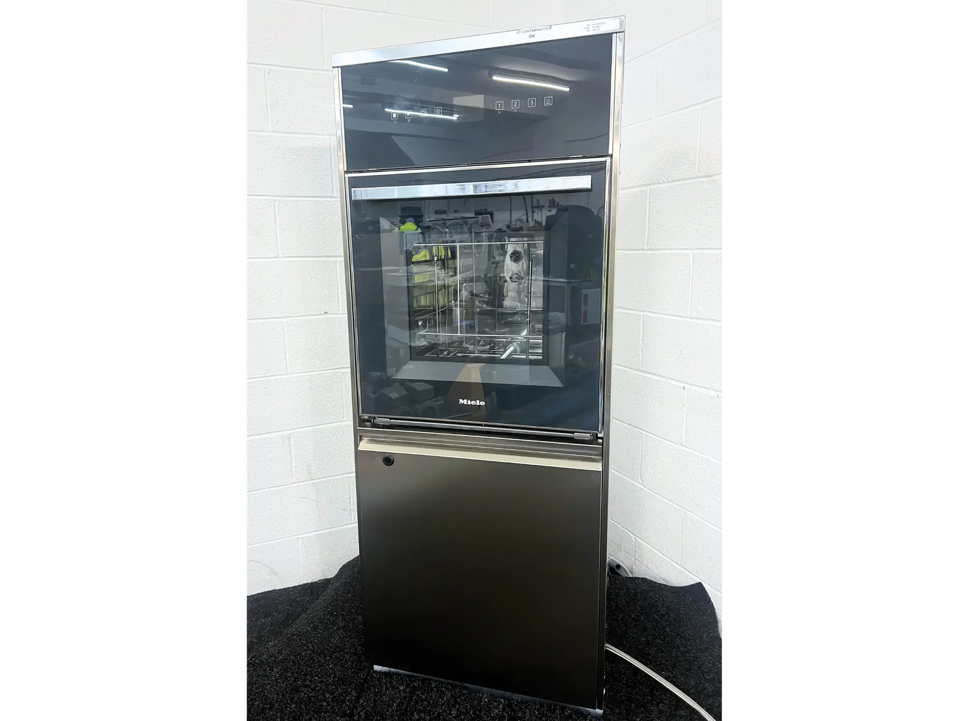 Miele PLW 6011 Laboratory Glass Washer