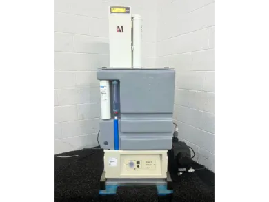 Millipore Elix Essential 10 UV Water Purification System