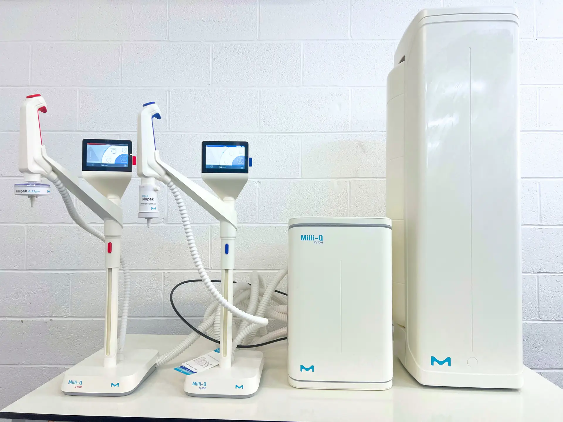 Milli-Q IQ 7005 Water Purification System Milli-Q IQ 7005 Water Purification System