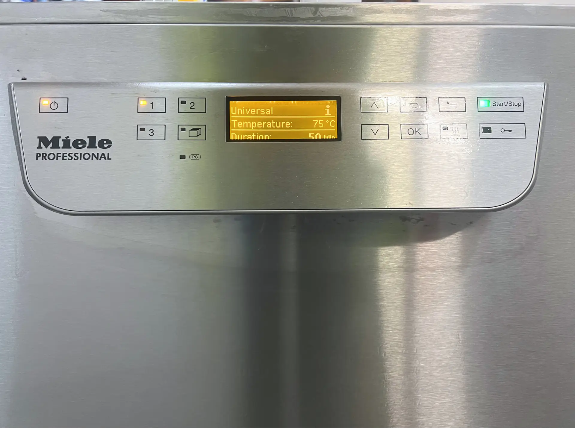 Miele PG 8583 Professional Glasswasher Miele PG 8583 Professional Glasswasher