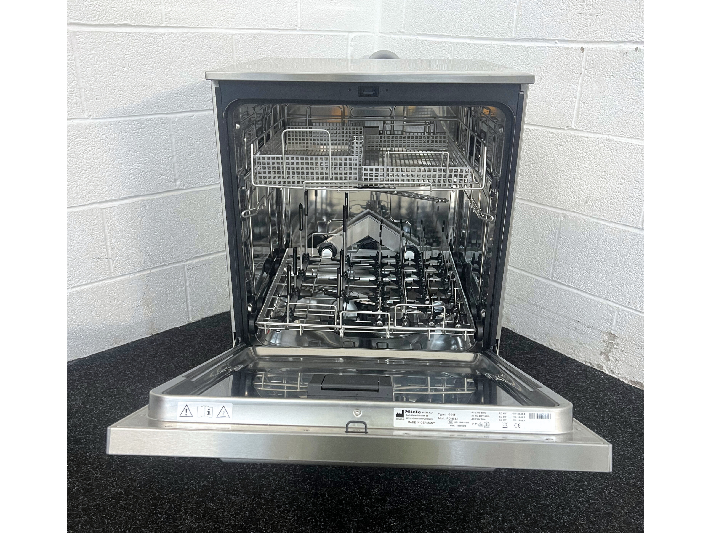 Miele PG 8583 Professional Glasswasher Miele PG 8583 Professional Glasswasher