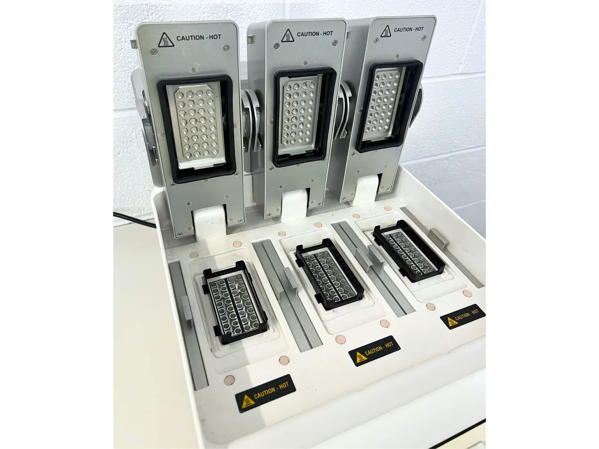 Proflex PCR System Proflex PCR System